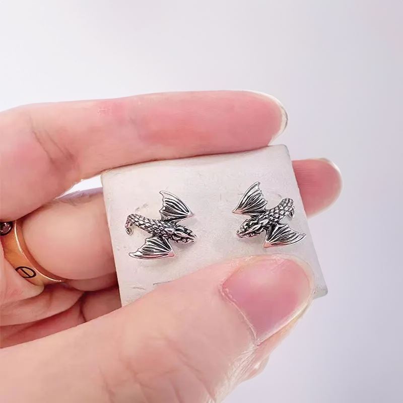Brincos Mini Dragão em Prata 925 Earrings Tesouros Vikings