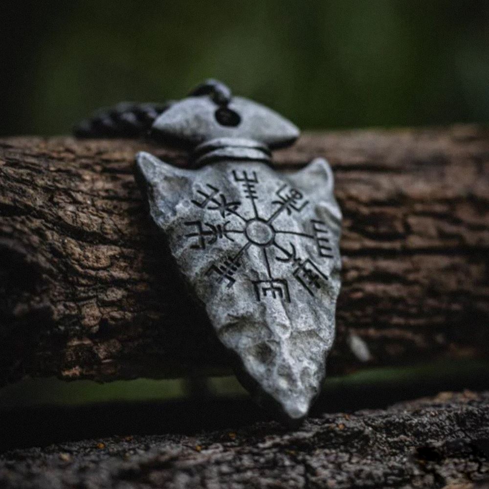 Colar Runa Vegvisir em Aço Inoxidável Necklace Tesouros Vikings