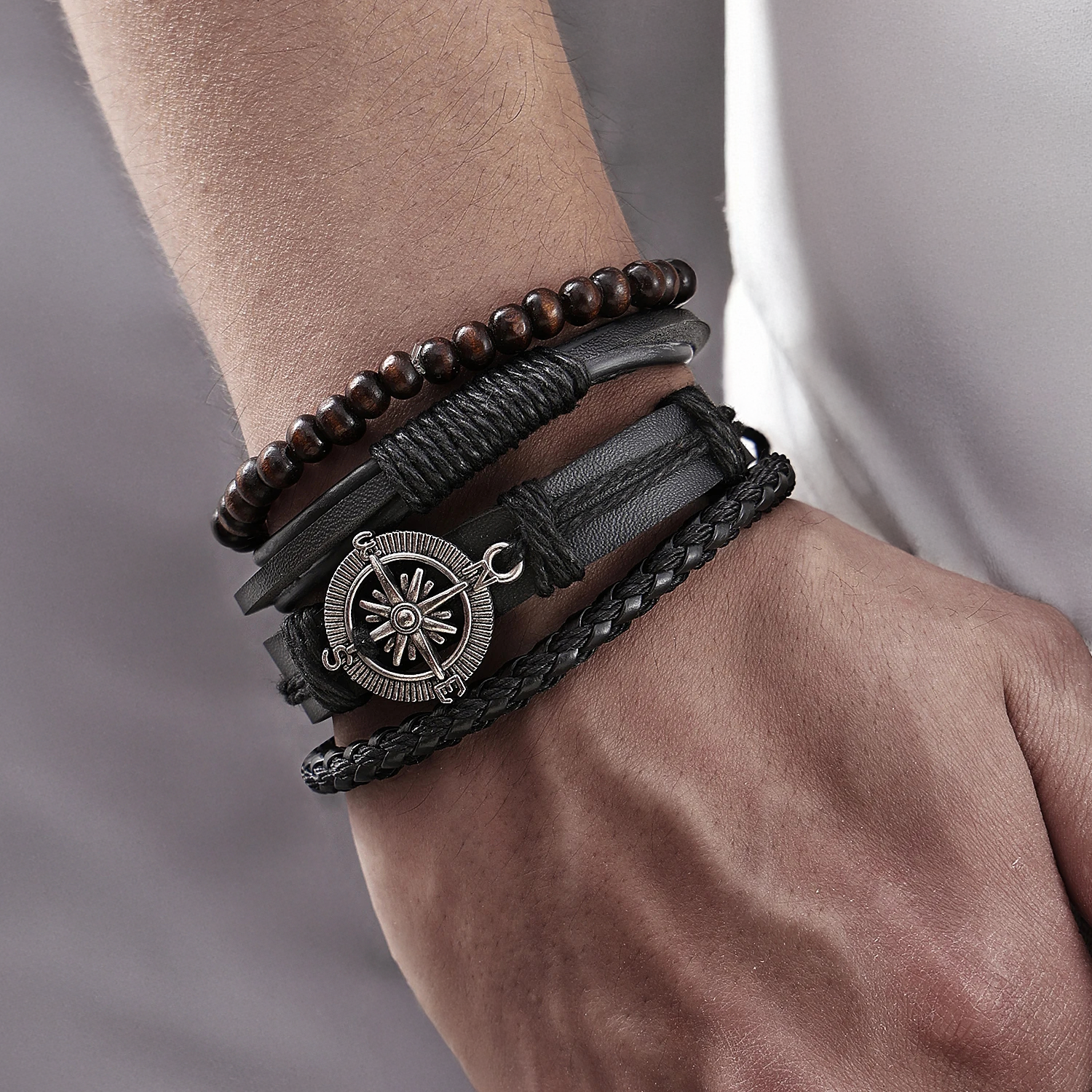 Pulseira de Couro Pathfinder