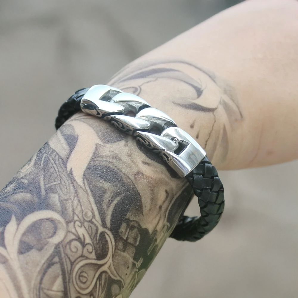 Pulseira Braided Steel – Couro Trançado e Aço Inoxidável Bracelet Tesouros Vikings