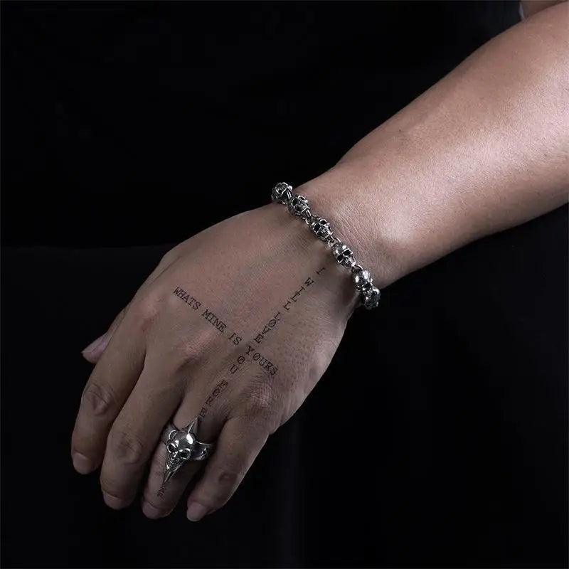 Pulseira de Caveiras Vintage em Prata 925 Bracelet Tesouros Vikings