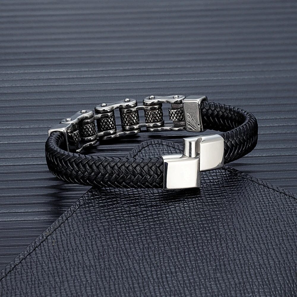 Pulseira Wanderer’s Chain – Couro e Aço Inoxidável Bracelet Tesouros Vikings
