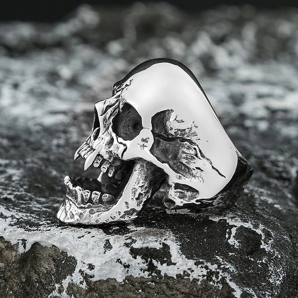 Anel Caveira Viking em Aço Inoxidável Anel Tesouros Vikings