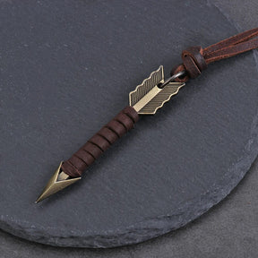 Colar de Flecha com Corrente de Couro Necklace Tesouros Vikings