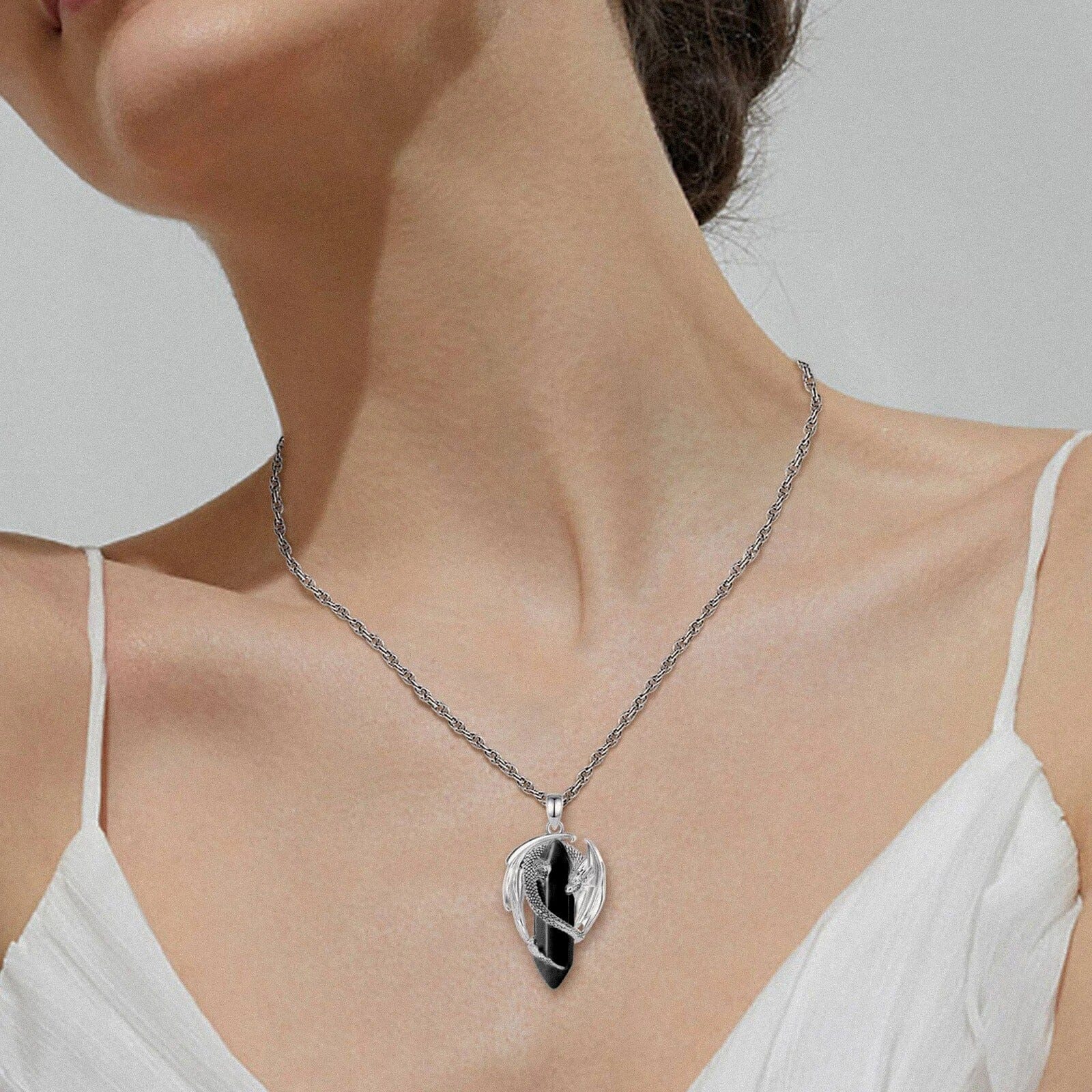 Colar Dragão Prismático Banhado em Prata 925 Necklace Tesouros Vikings