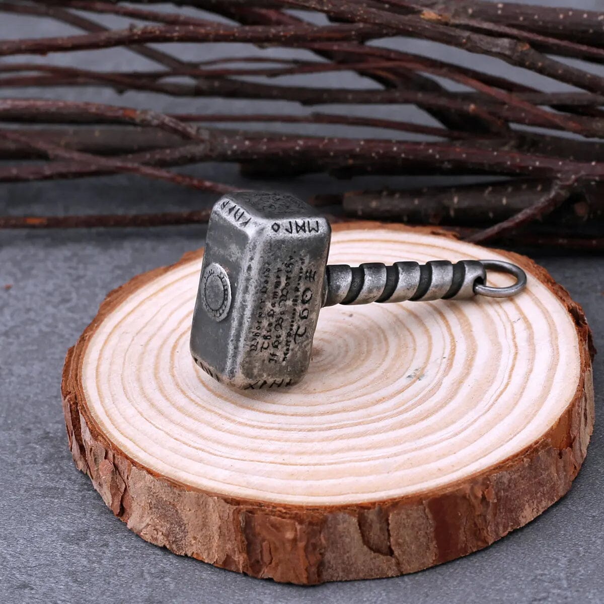 Colar Martelo Mjolnir em Aço Inoxidável Necklace Tesouros Vikings