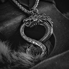 FÁFNIR - Colar de Dragão em Aço Inoxidável Necklace Tesouros Vikings