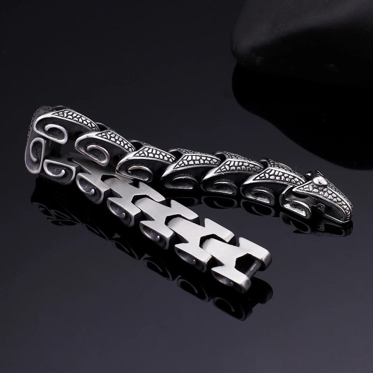 Pulseira Masculina Ouroboros em Aço Inoxidável Bracelet Tesouros Vikings