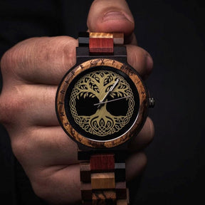 Relógio Yggdrasil em Madeira Relógio Tesouros Vikings